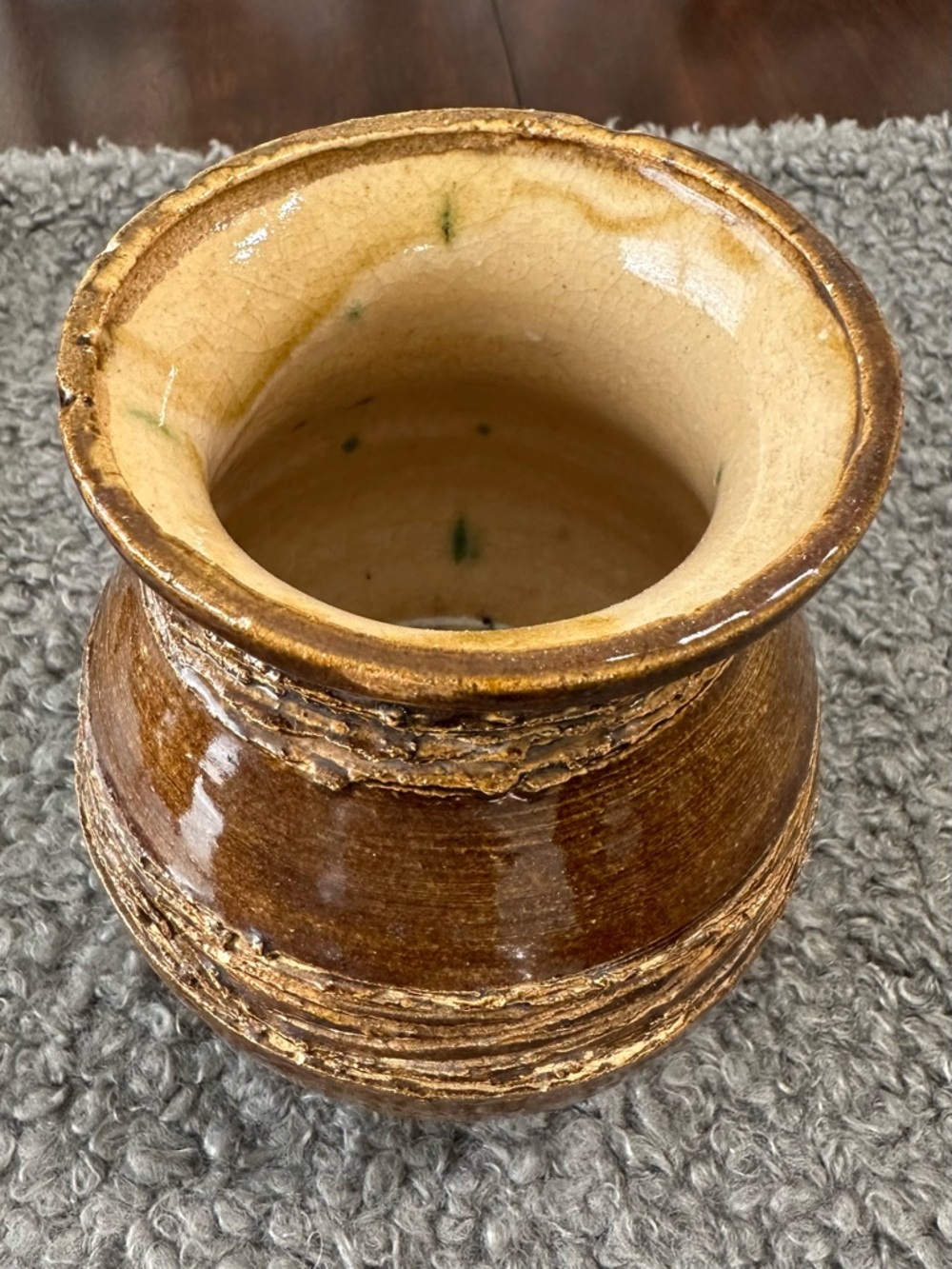Vintage 👉🏻hand made👈🏻Pottery